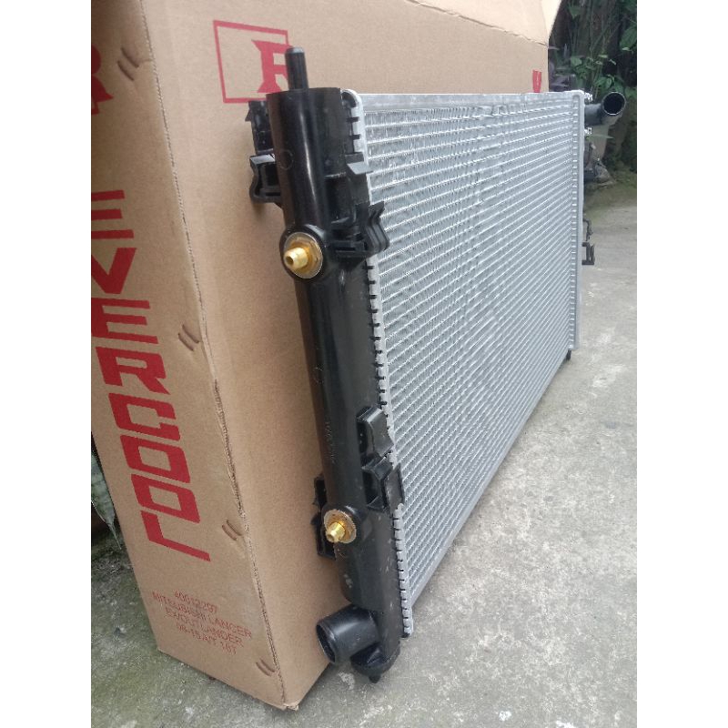 Mitsubishi Lancer EX/OUTLANDER Radiator 2008-2015 | Shopee Philippines