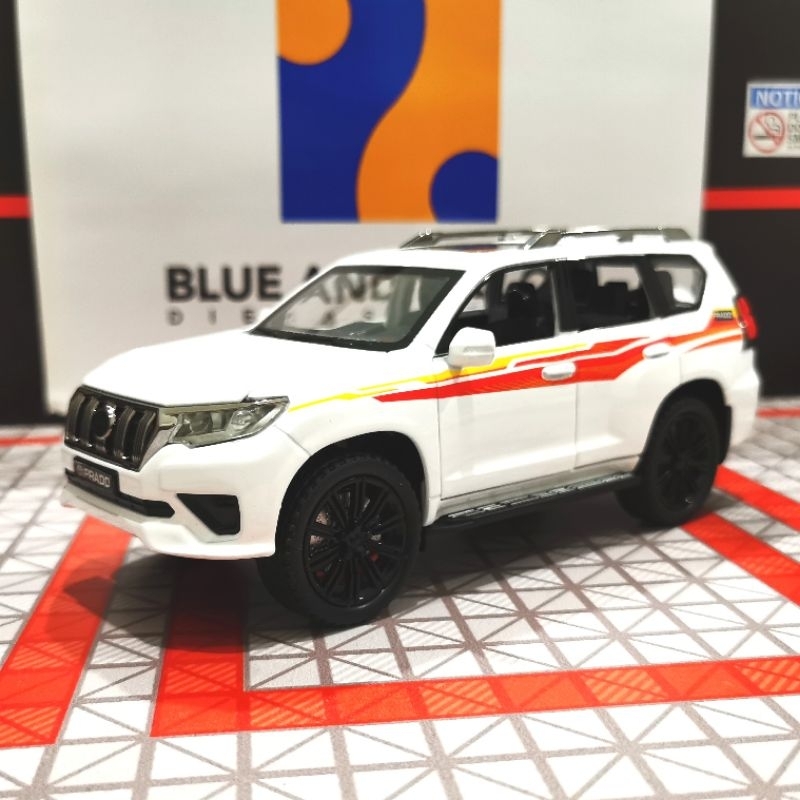 1/24 Toyota Land Cruiser Prado LC150 Diecast Scale Model Car | Shopee ...