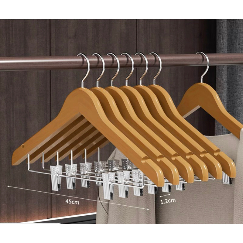 Highquality wooden hanger "cod" with clip, notch and swivel hook