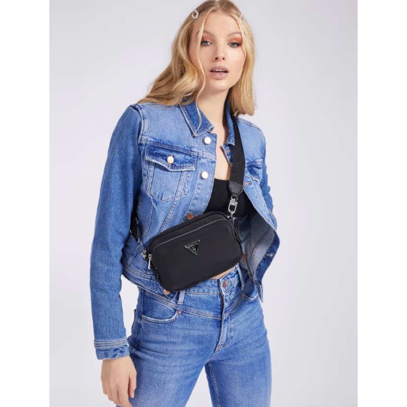 AUTHENTIC/ORIGINAL GUESS Little Bay Crossbody Camera Bag in Black