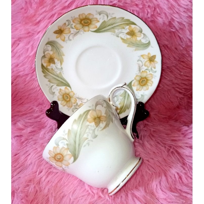 DUCHESS GREENSLEEVES MADE IN ENGLAND BONE CHINA Shopee Philippines