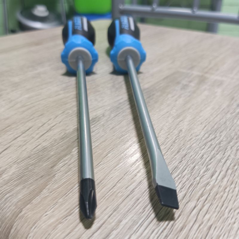 flyman 2pcs screw driver Philip and flat original flyman brand | Shopee ...