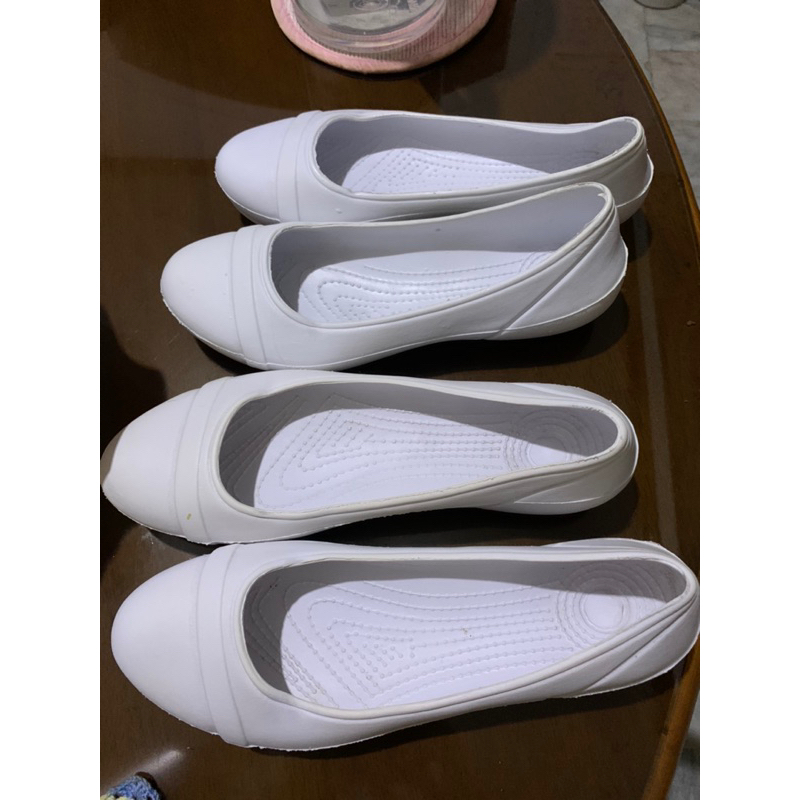 White duty shoes hot sale for nurses philippines