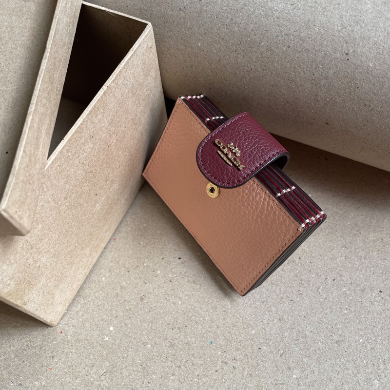 COACH Accordion Card Case In Colorblock Gold/Faded Blush Multi Shopee