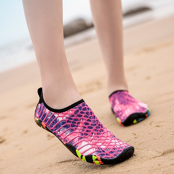 Swimming Shoes For Women Slip on Rubber Shoes Beach shoes Shopee