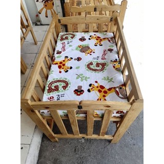 Crib with best sale adjustable side