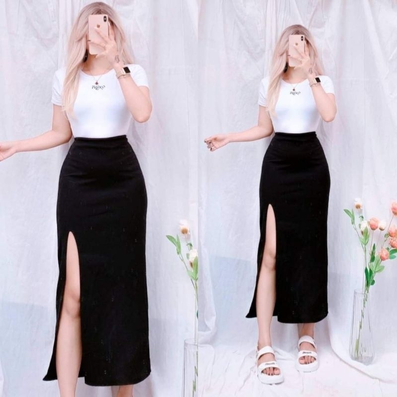 High slit skirt hotsell