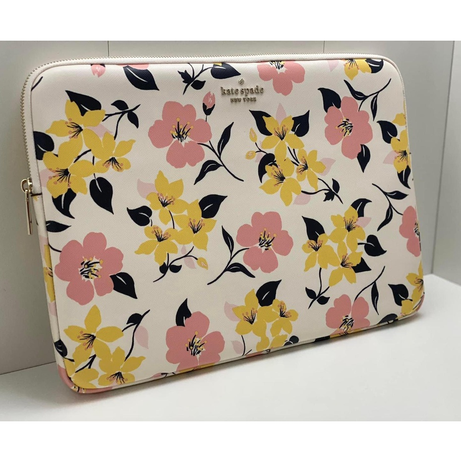 Kate spade discount laptop case 15.6