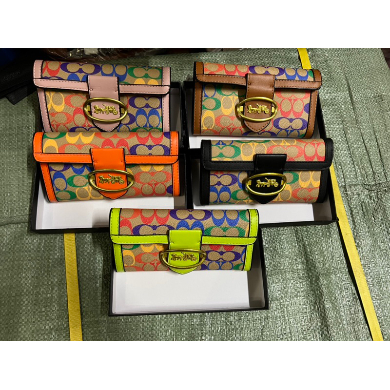 good quality COACH long wallet with box Shopee Philippines