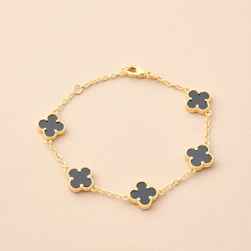 Callie 14k Gold Plated Premium Clover Bracelet Shop Callie | Shopee ...