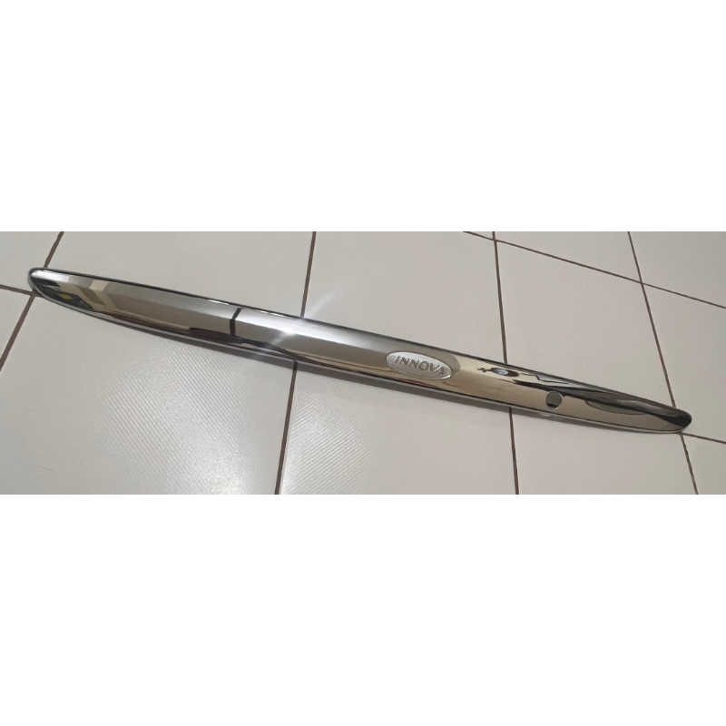 TRUNK REAR LID CHROME COVER TOYOTA INNOVA 2005 2006 2007 2008 2009 2010 ...