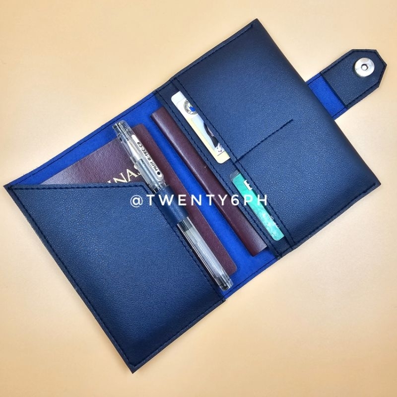 [FREE ENGRAVING & CHARM] Personalized Passport Holder with Pen Loop and