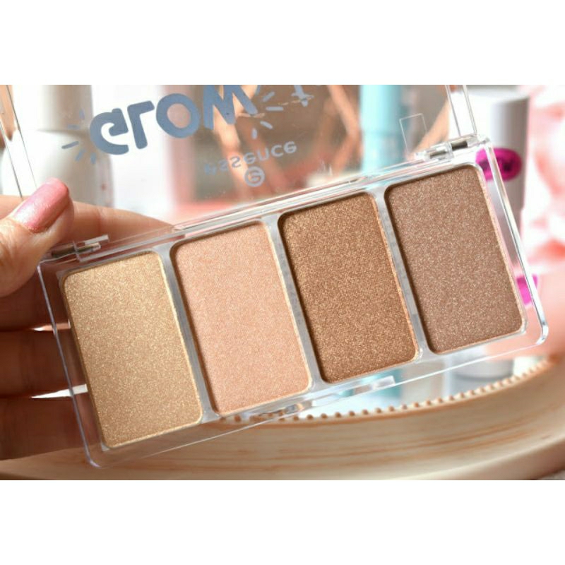 ESSENCE GLOW TO GO HIGHLIGHTER PALETTE Shopee Philippines
