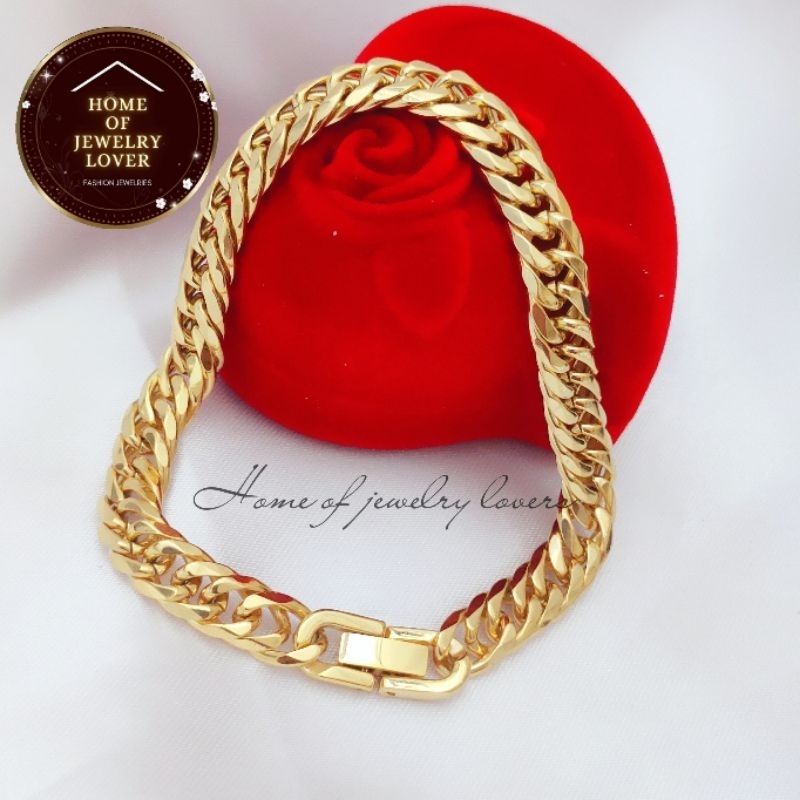 10k gold Japan chain style clip lock bracelet 7mm | Shopee Philippines