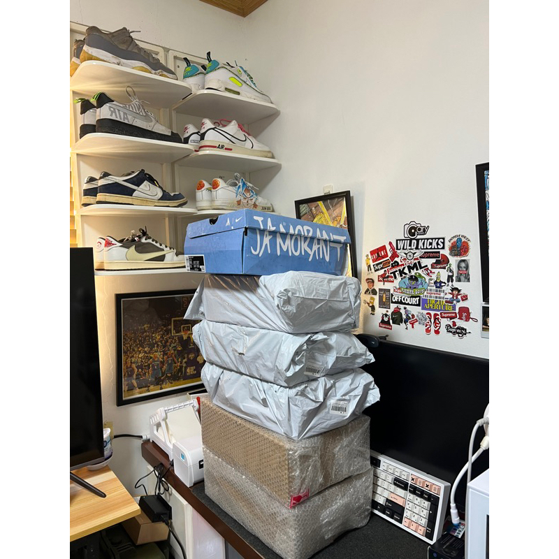 Ship it with wkndkicks |Big parcel| | Shopee Philippines
