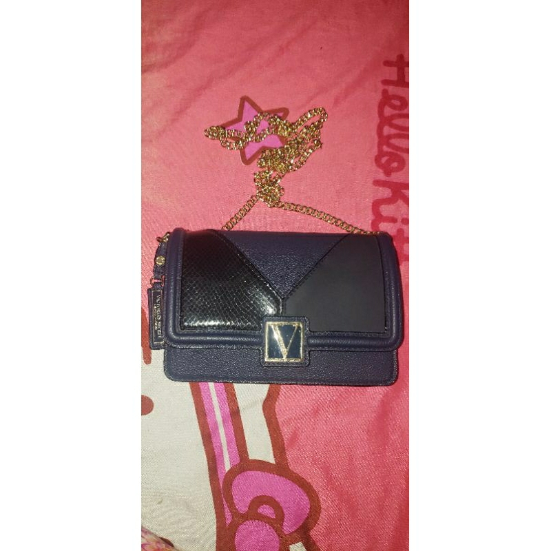 Victoria's Secret Sling bag (preloved) Shopee Philippines