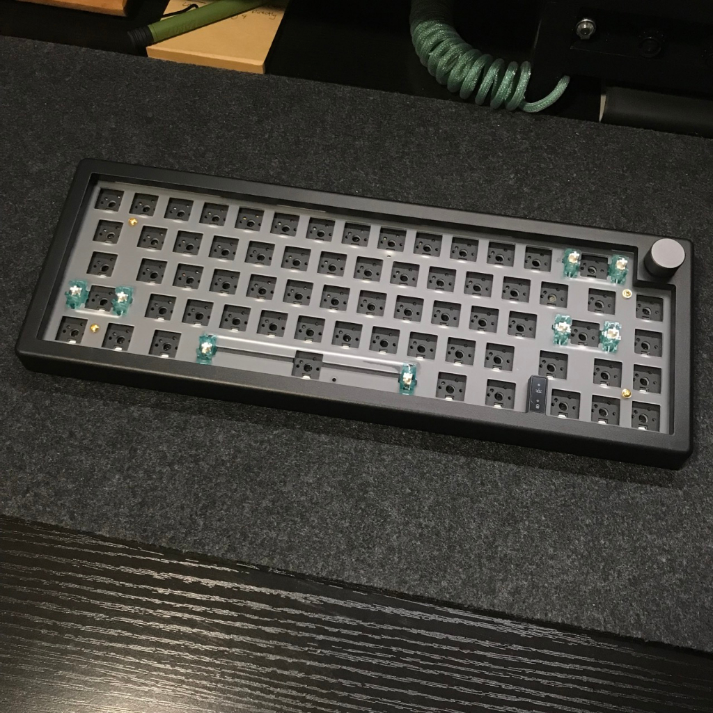 GMK67 65 Trimode Gasket Mounted Keyboard (Stock and Modded Available