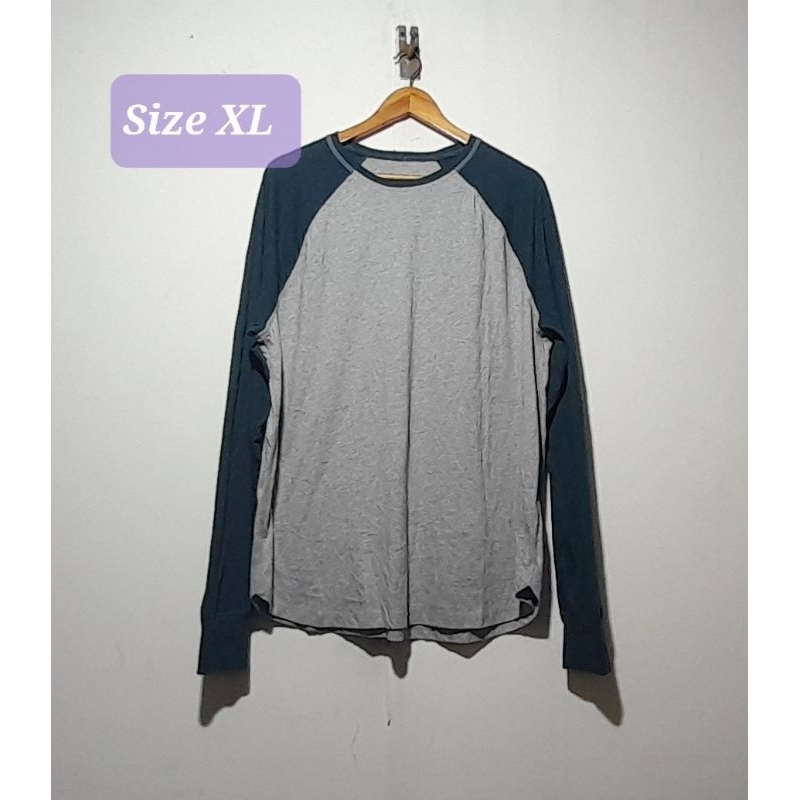 Raglan Crew T-Shirt