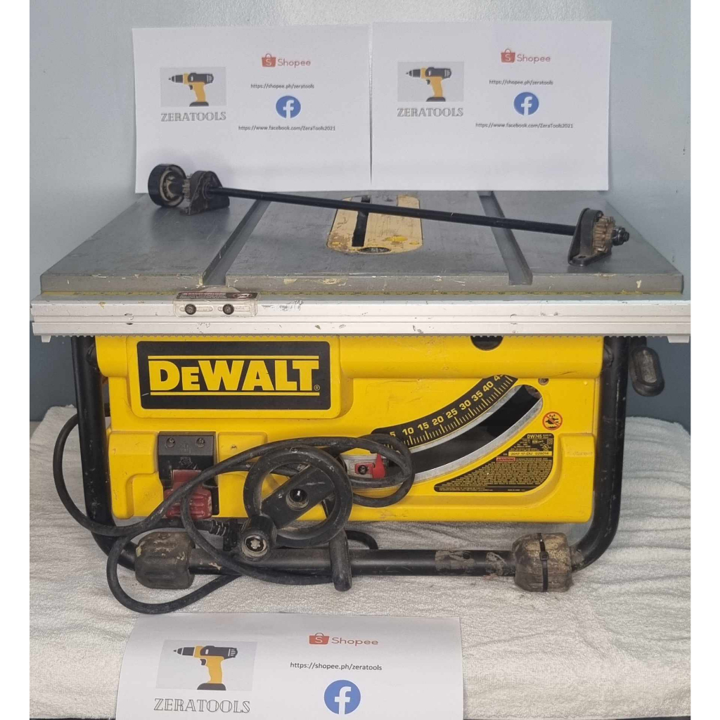 Dewalt 15 amp corded 10 outlet inch table saw