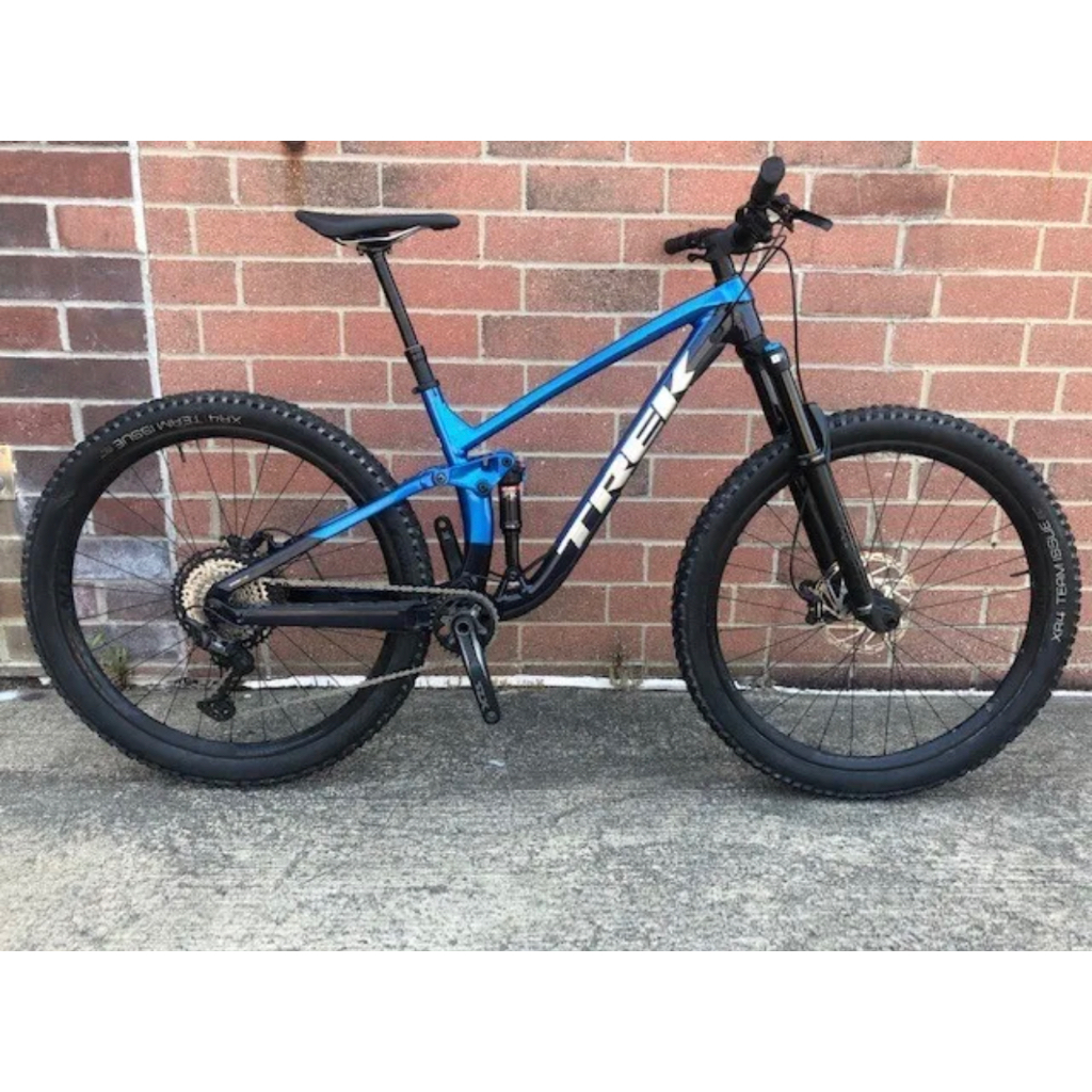 2022 Trek Fuel EX 8 M/L full suspension mountain bike Shimano XT Fox