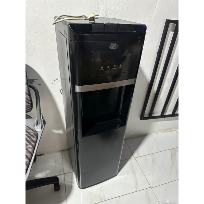 kyowa water dispenser bottomload 2nd hand Shopee Philippines