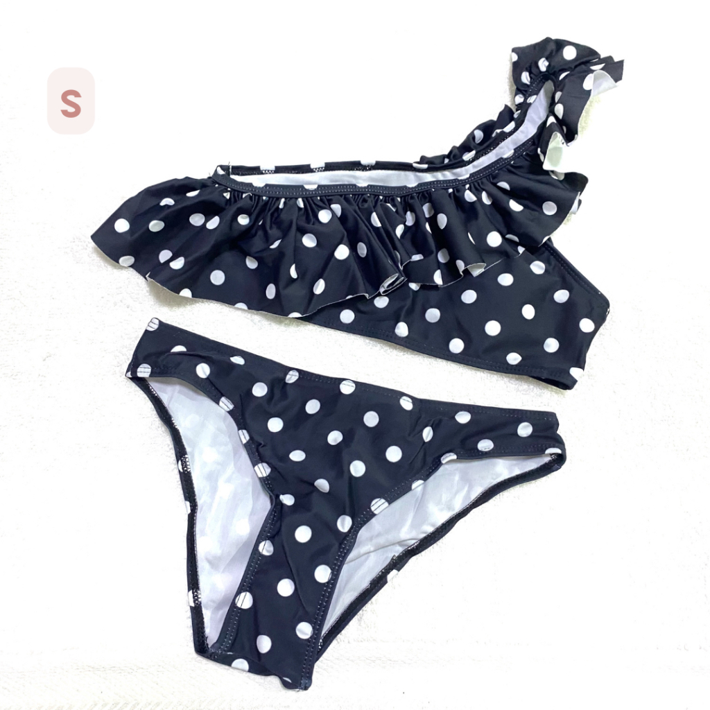 2-pc Swimsuit (small) | Shopee Philippines