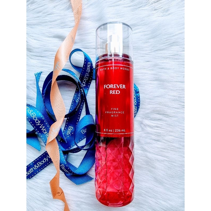 Bath and Body Works newest “Forever Red” Fine Fragrance Mist.