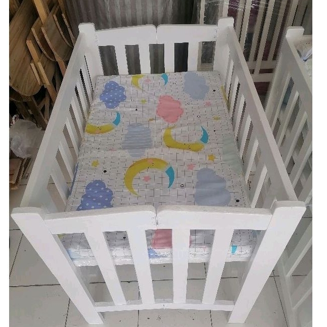 White Heavy duty Adjustable Butterfly Crib with Uratex foam 22x36