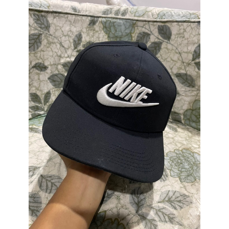 Nike shop cap olx