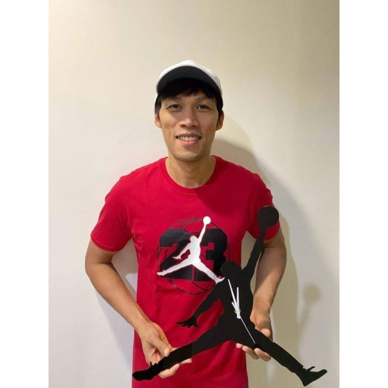 Jump Man Jordan Wall Clock ORIGINAL (FREE KEYCHAIN) | Shopee Philippines