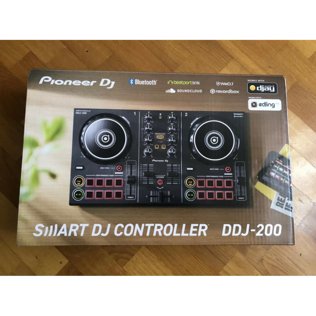Pioneer DJ DDJ200 Smart DJ Controller for WeDJ and rekordbox Shopee