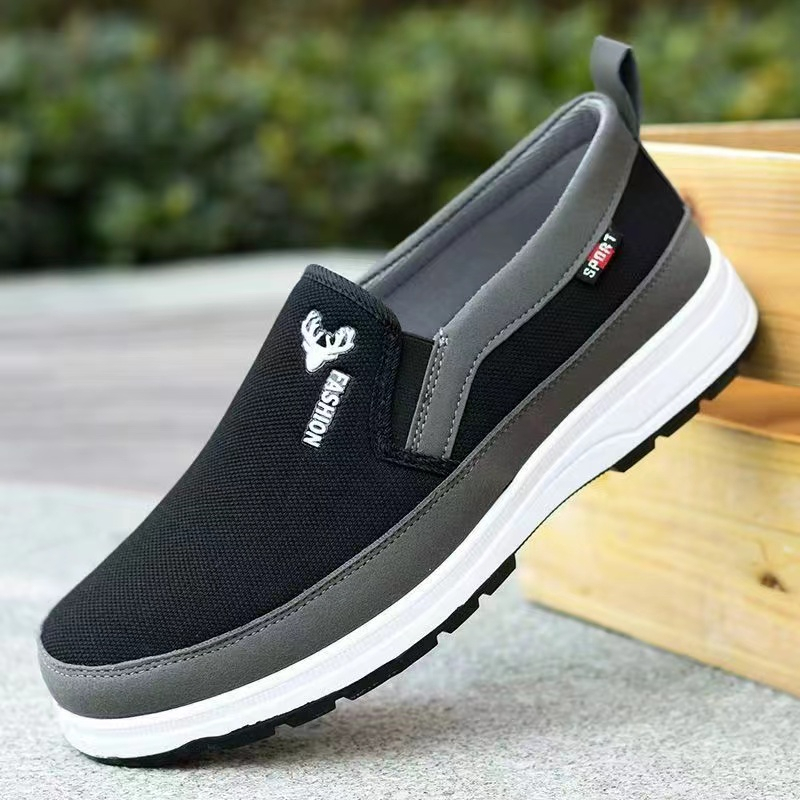 【HHS】 Rubber Shoes For Men running shoes leisure travel breathable ...