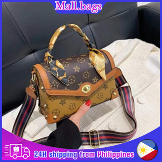 OEM Louis Vuitton Sling bag With - Dhelai's Online Shoppe