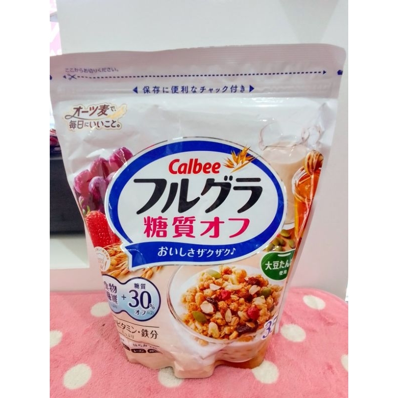 Japan Calbee Breakfast Cereal Fruit Granola 350g - 400g | Shopee ...