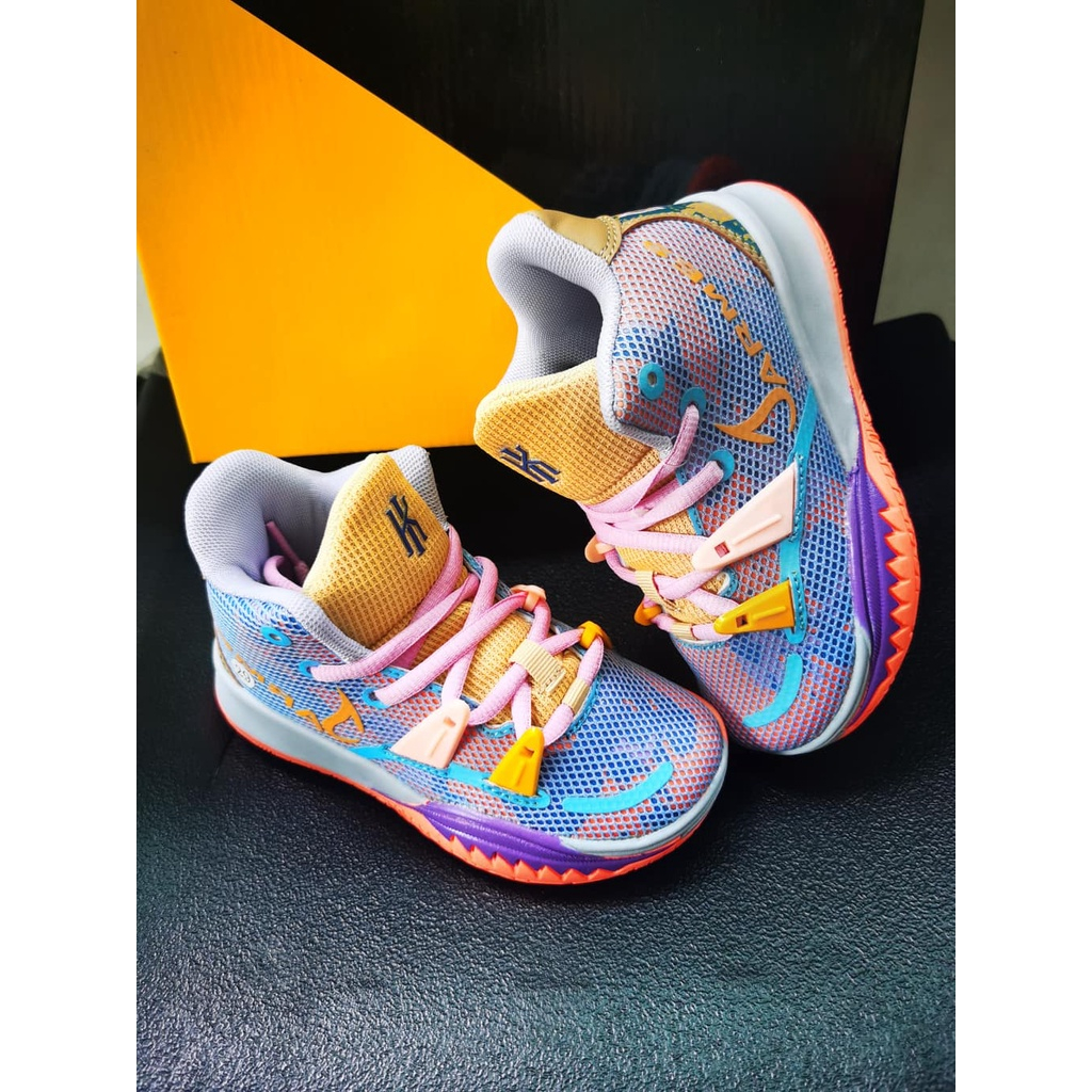 Kyrie 4 discount kids shoes