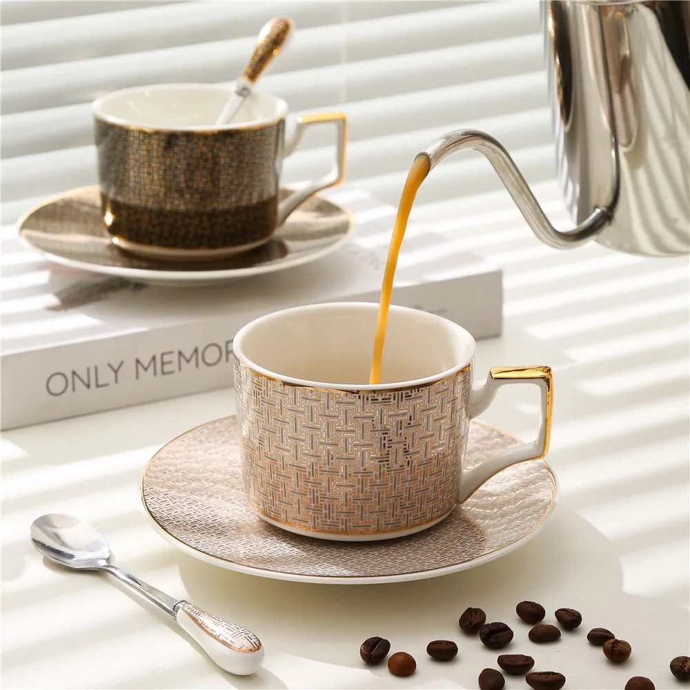 250ml European luxury ceramic lovers coffee cup with spoon and saucer ...