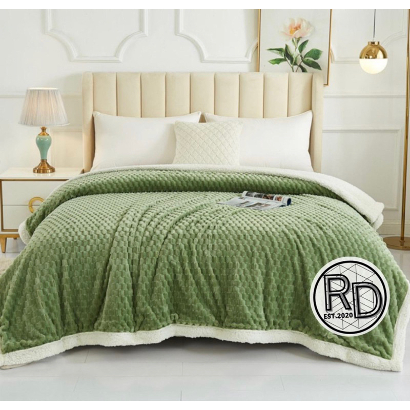RD BEDDINGS SQUARE PATTERN DOUBLE LAYER SHERPA WOOL BLANKET 200x220 cm