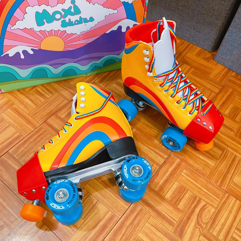 Moxi skates Rainbow Rider Roller skates with protective gear Yellow