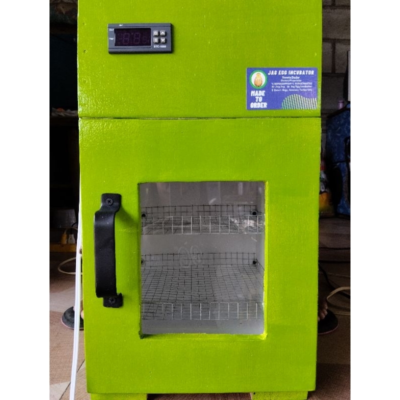 JAG_EGG_INCUBATOR MANUAL TYPE EGG INCUBATOR 50/60 CAPACITY with Fan