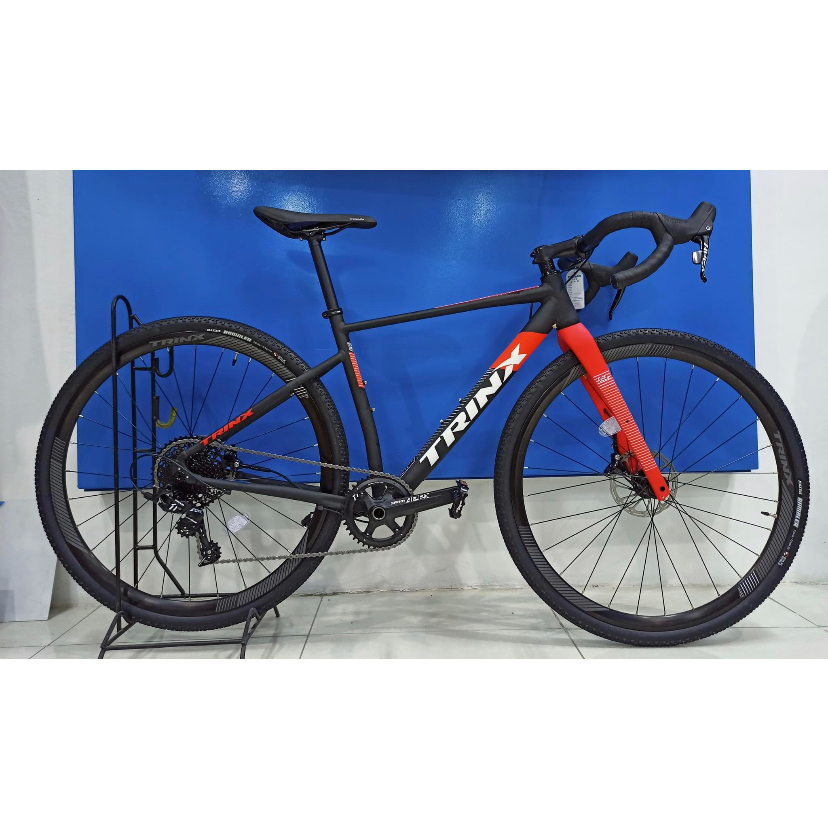 gravel bike trinx