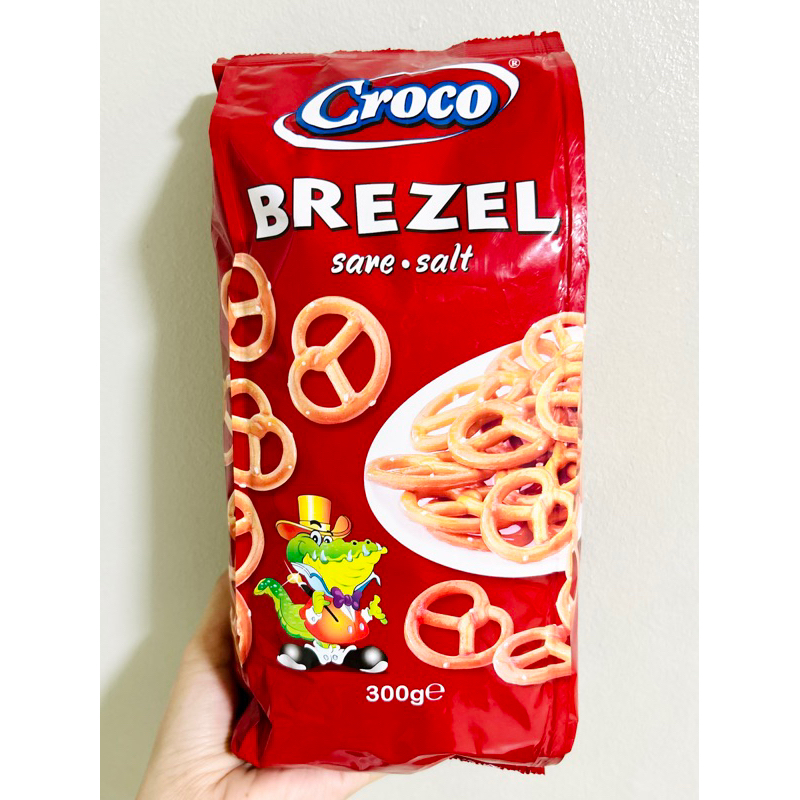 Croco Brezel Salted 300g | Shopee Philippines