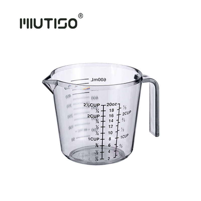 Miutiso Plastic Measuring Cup with Handle and Pour Spout 2 Cups Kitchen Tools measuring cup
