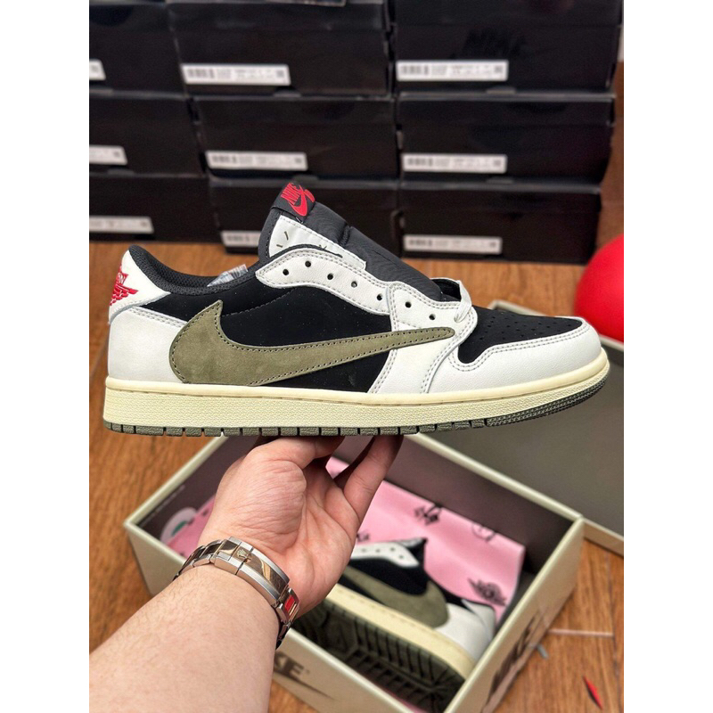 ua travis scott low