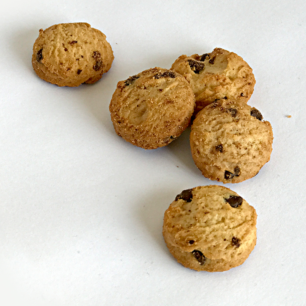 Snackeroo Itsy Bitsy Mini Chocolate Chip Cookies Fun Savers Pack - 5 ...