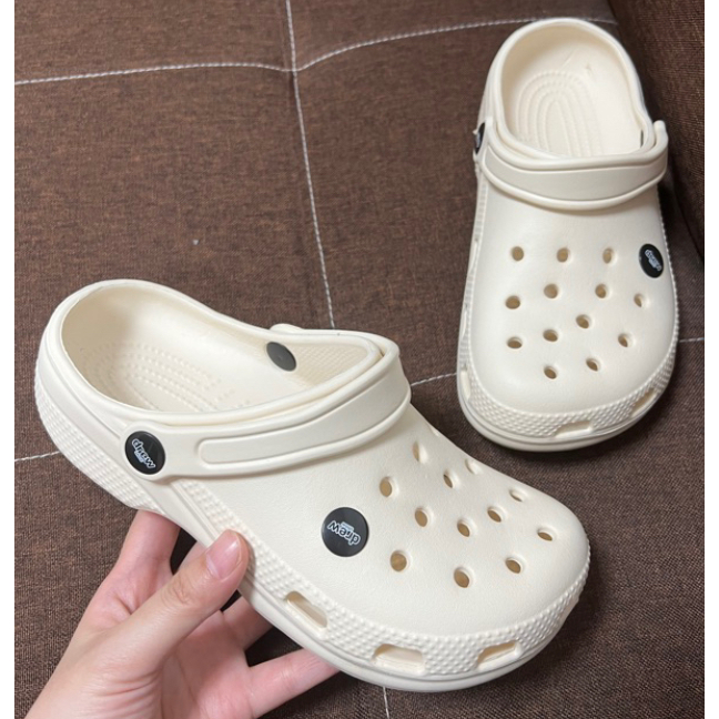 Crocs best sale slippers shopee