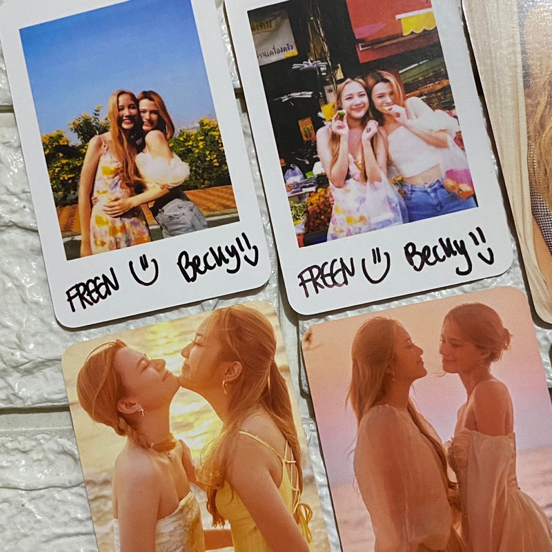OFFICIAL FreenBecky Spotlight Photobook Private Island Photocard