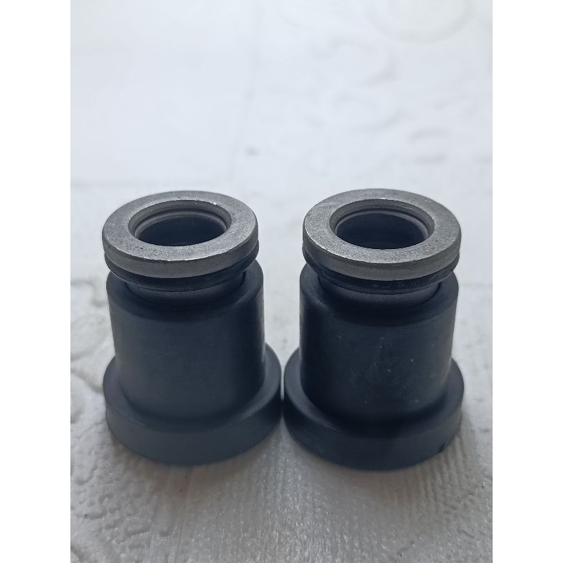 Swing Arm Bushing / Pivot Bushing Pair Set Suzuki GS125 / Suzuki