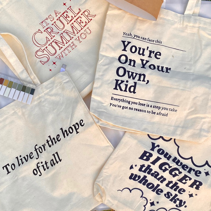 Totebag with Expandable Base and Zipper (Taylor Swift Lyrics Edition ...