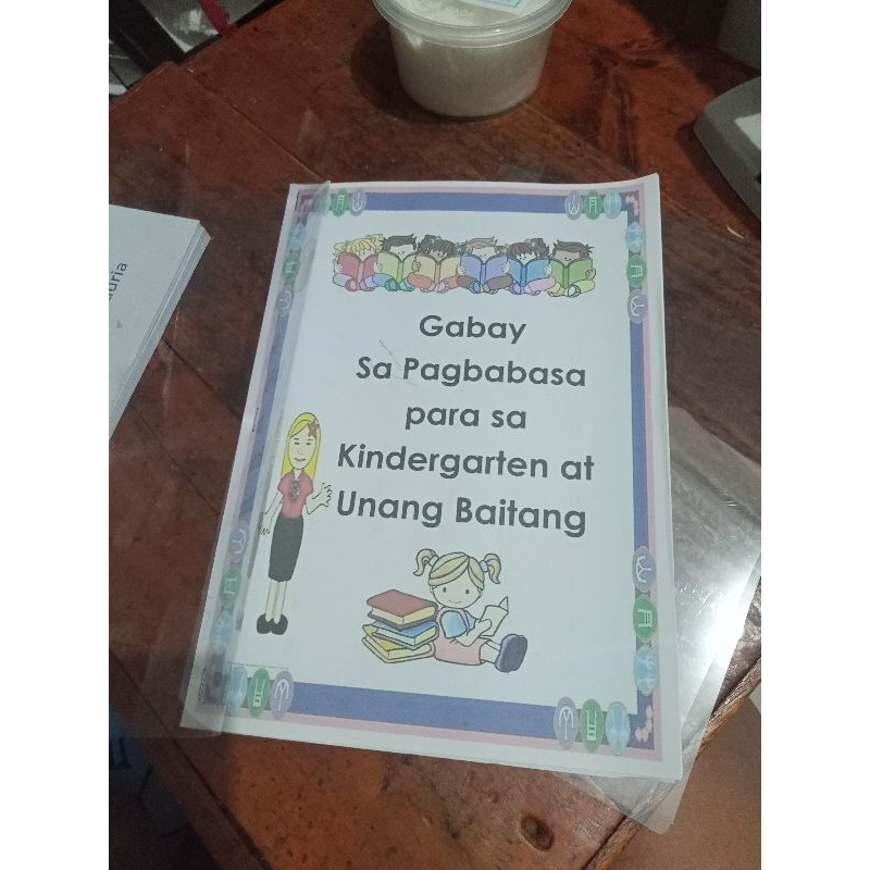 Gabay sa pagbabasa tagalog at English for kinder and grade 1 | Shopee ...