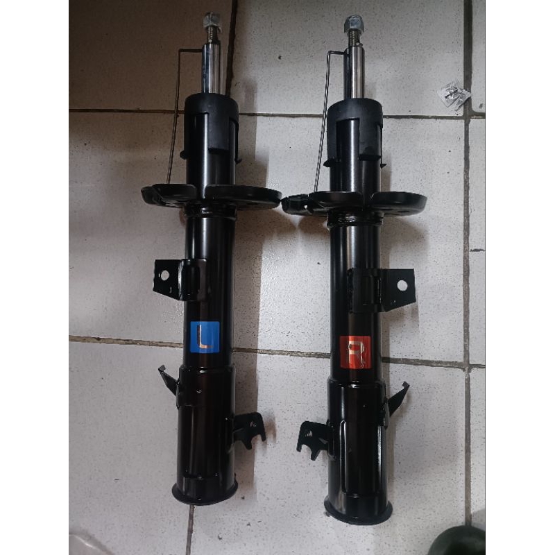 Ford Ecosport Front Shock absorbers Left/Right Gas type Shopee